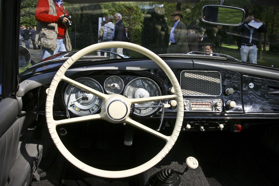 Торпедо BMW 507 (Series I) 1956 года  (фото 15 из 52)